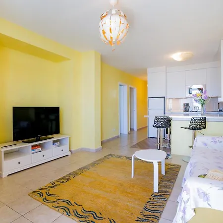 Playa Las Vistas Los Cristianos * أرونا